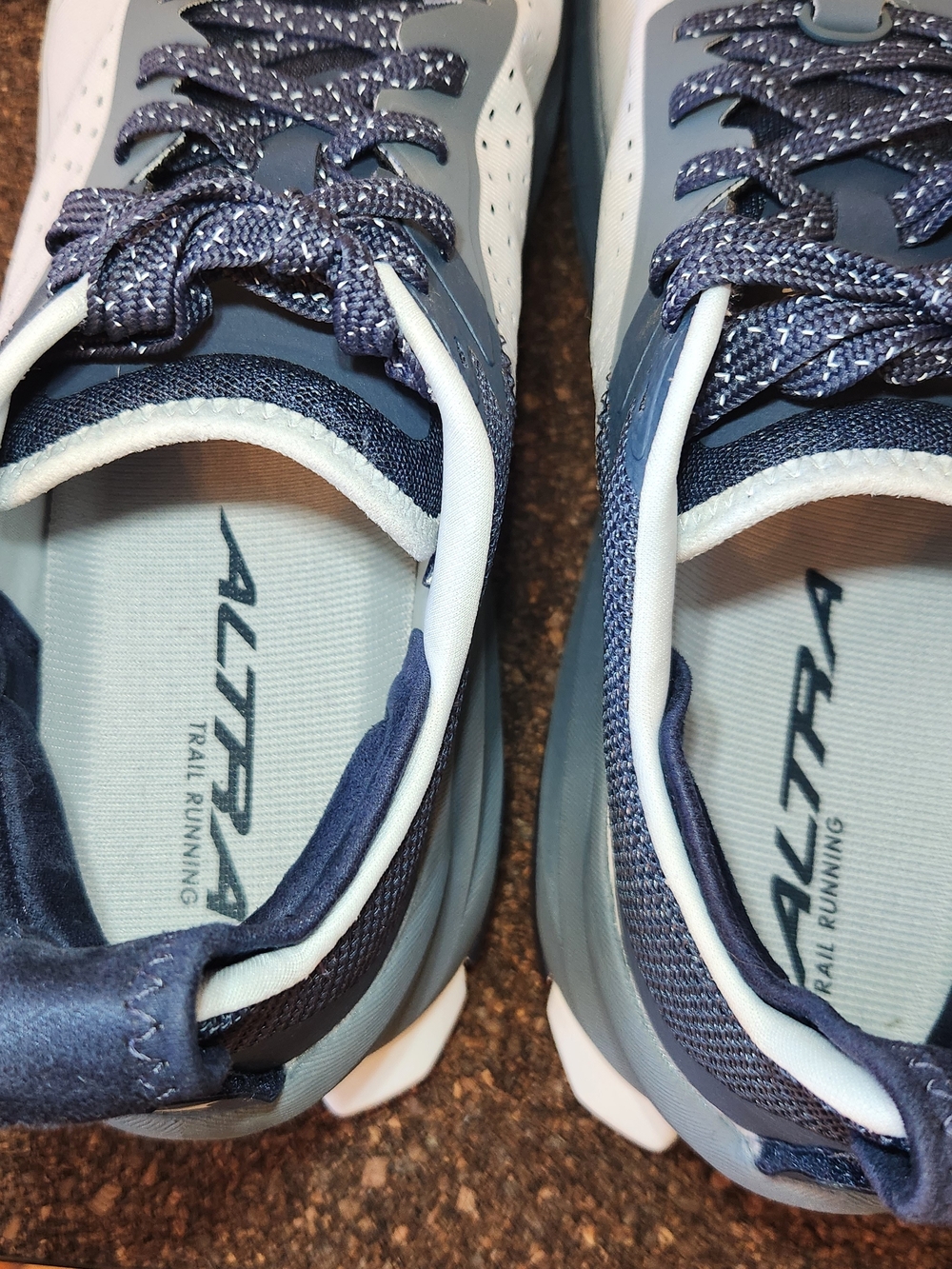 Altra Olympus 6 Trail Running Shoes Mens Size 13 Like New - Picture 9 of 12